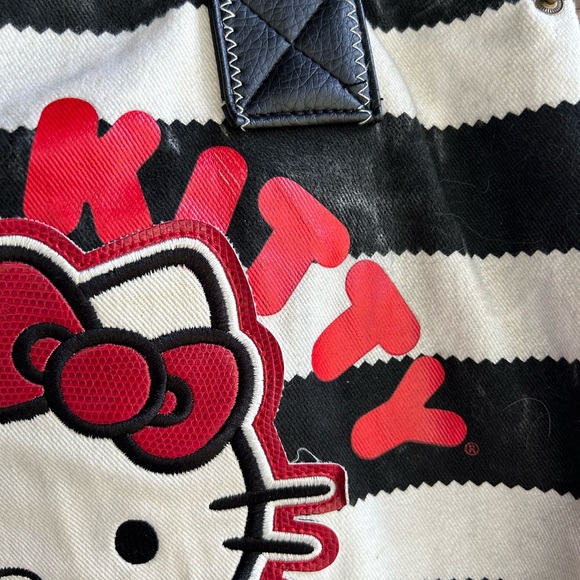 Hello Kitty tote bag 2010 Sanrio Loungefly leather trim side snaps 15” by 17” - Picture 2 of 7